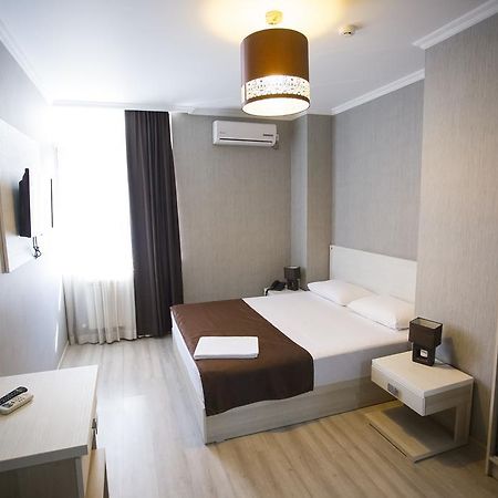 Batus Hotel Batumi Exterior photo