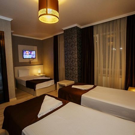Batus Hotel Batumi Exterior photo