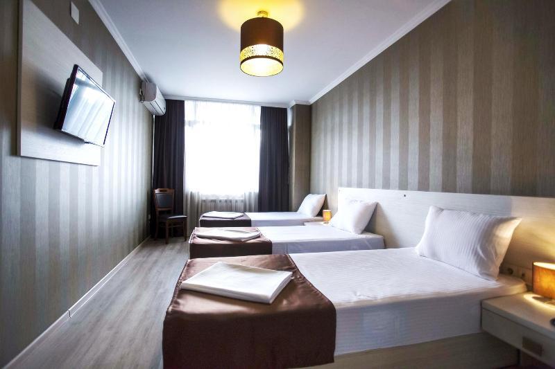 Batus Hotel Batumi Exterior photo